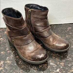 Clarks Mansi Calla Brown Leather Wrap Size 5